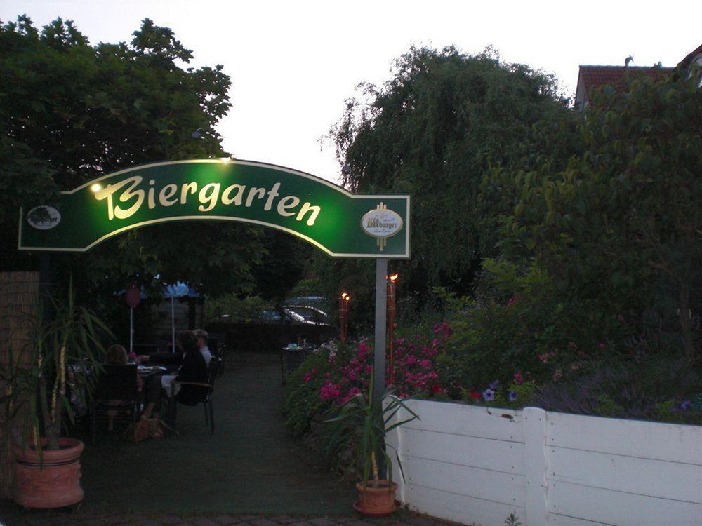 Hotel Bauschheimer Hof Russelsheim Bagian luar foto