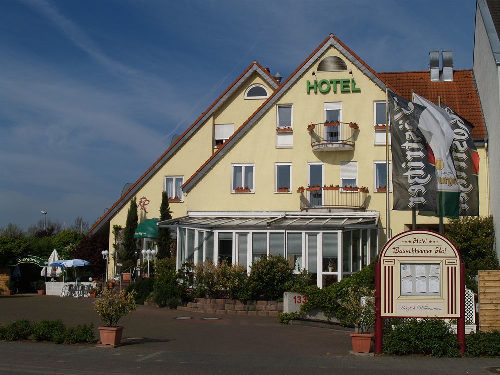 Hotel Bauschheimer Hof Russelsheim Bagian luar foto