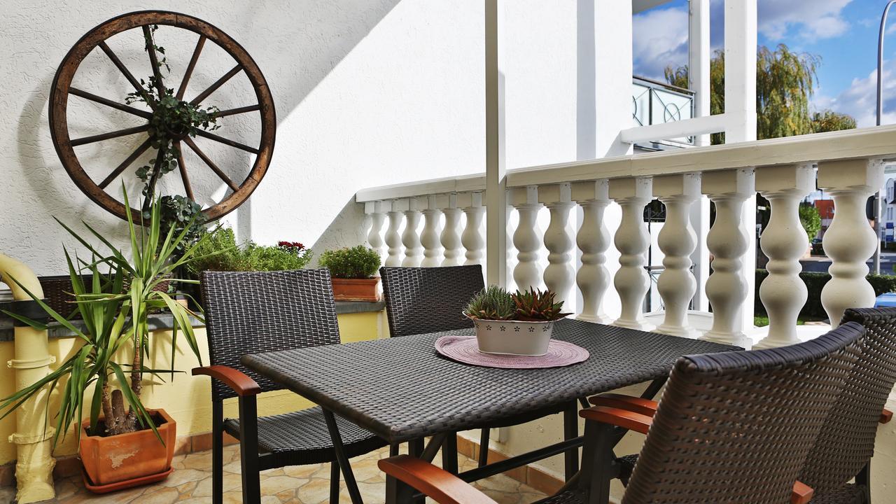 Hotel Bauschheimer Hof Russelsheim Bagian luar foto